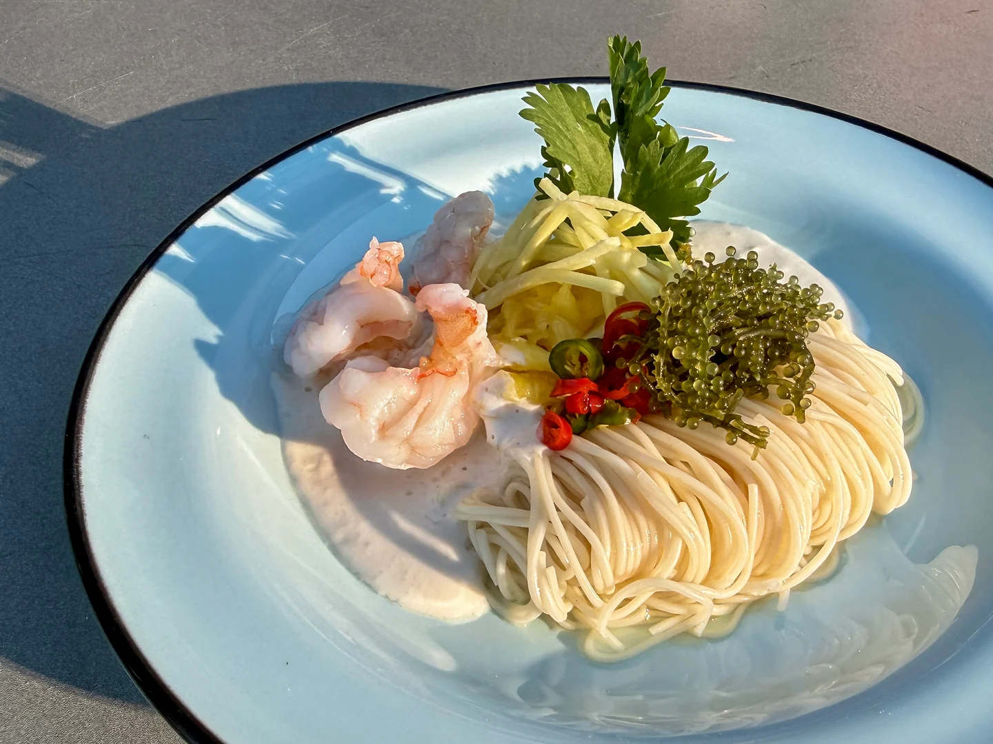 KRU Brooklyn:海ぶどう入りタイ風冷製麺