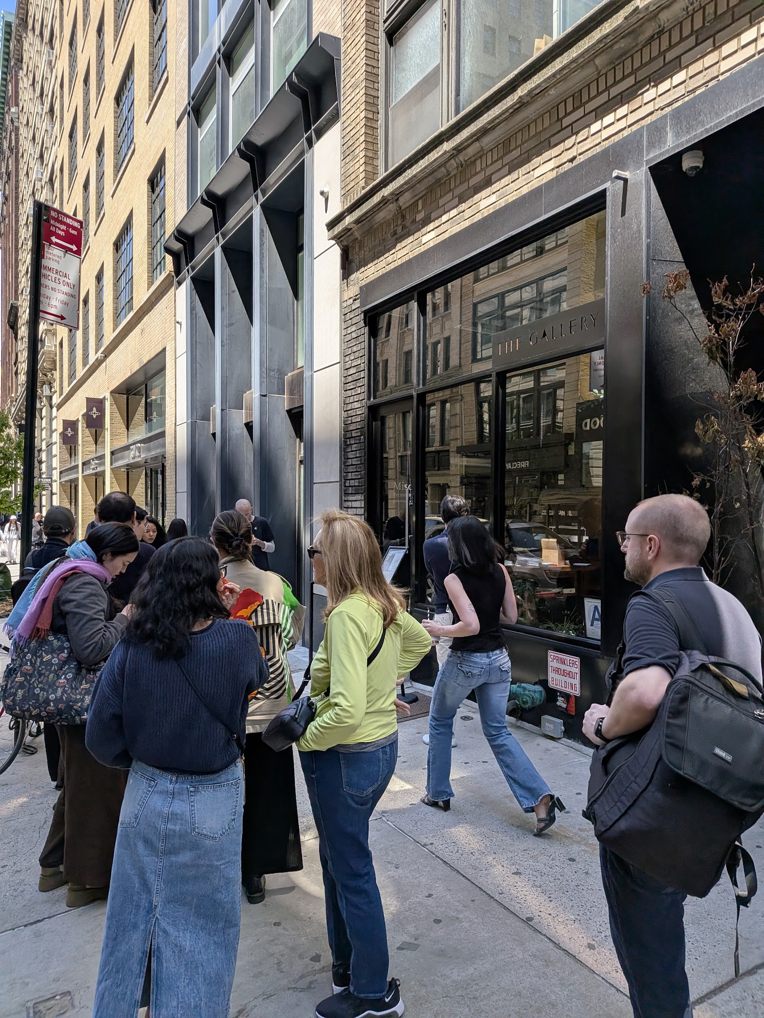 Guests lined up outside THE GALLERY by Odo before the Ramen FeeL x Odo opening day event
